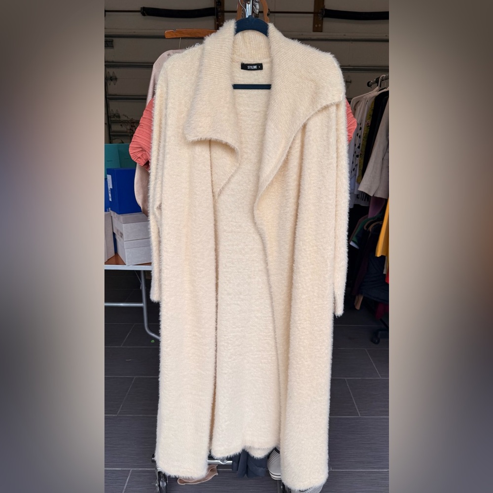 STYLEWE Cream Fuzzy Coat 2 piece - Picture 4 of 5